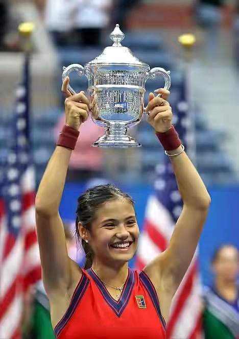 9月的国际